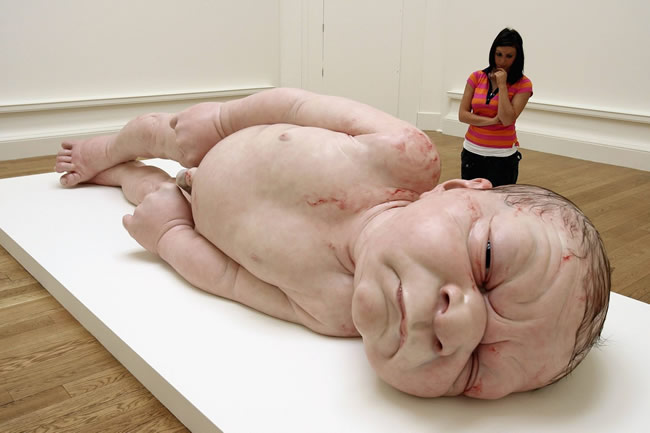 Ron Mueck hyper realists sculptures
